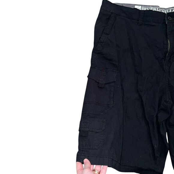 BEVERLY HILLS POLO CLUB Men’s Black Cargo Shorts Size 44 - Picture 3 of 7